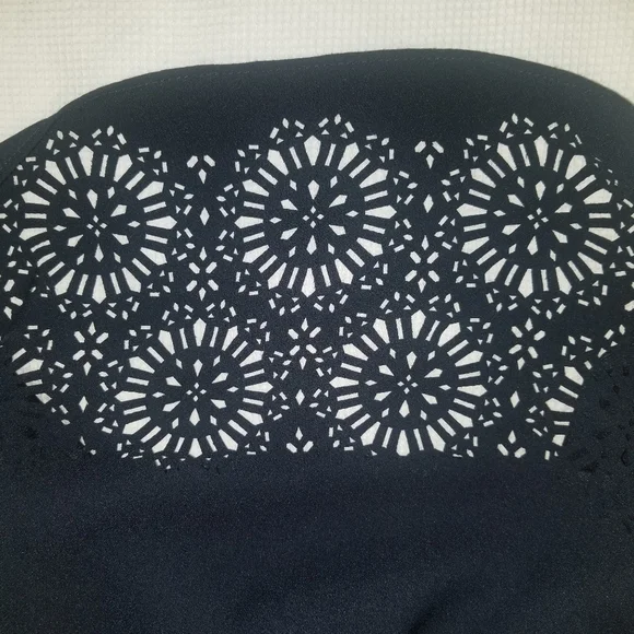 Banana Republic Camisole Tank Top - Picture 3 of 3